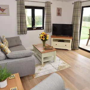 comfortable-guest-suite-in-stanton-drew-chew-valley.cardiffhotelswales.com/